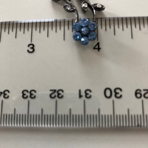 Metal Necklace with Blue and Cubic Stones - Picture 7 of 7